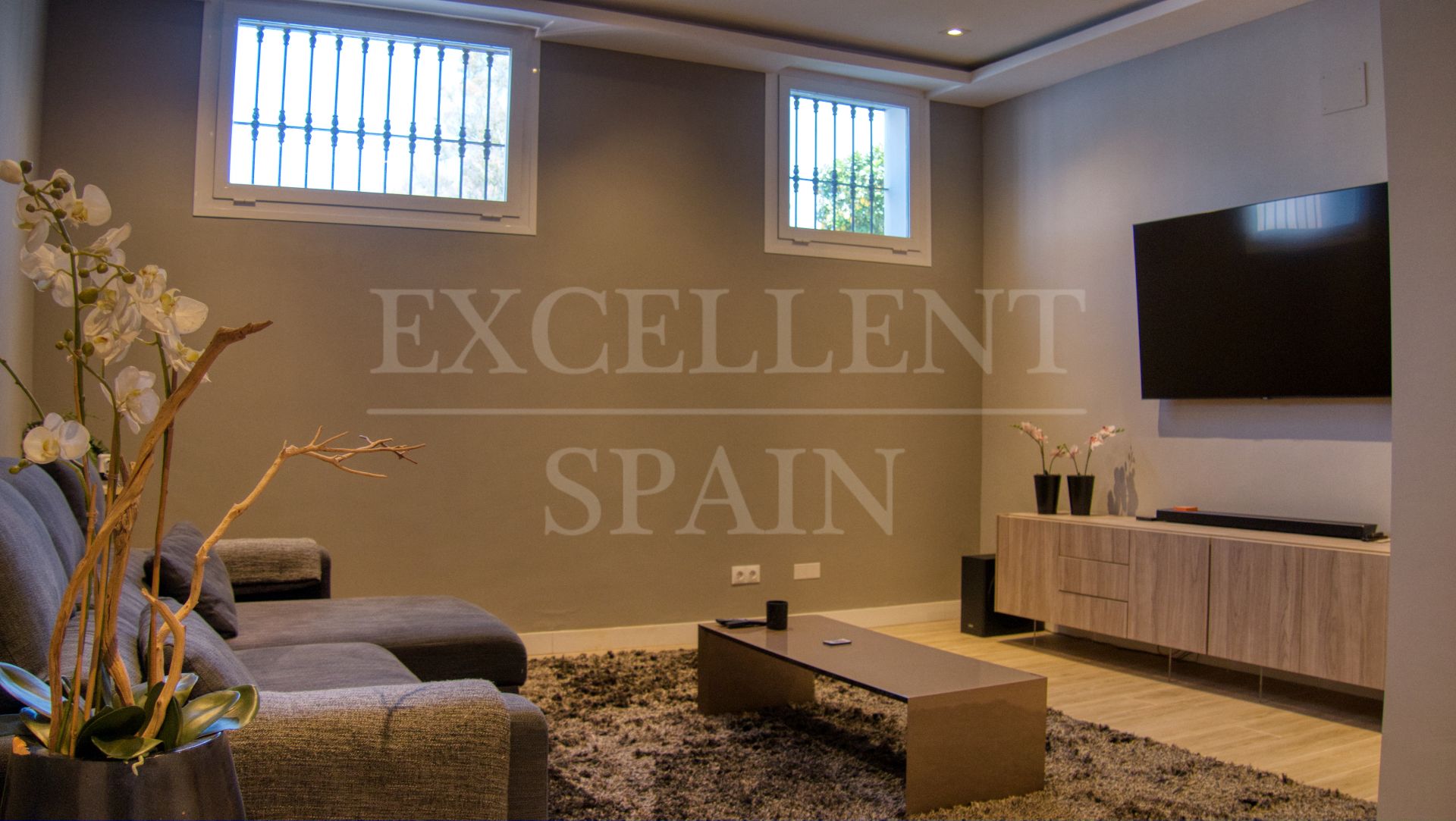 Semi Detached Villa in Nueva Andalucia