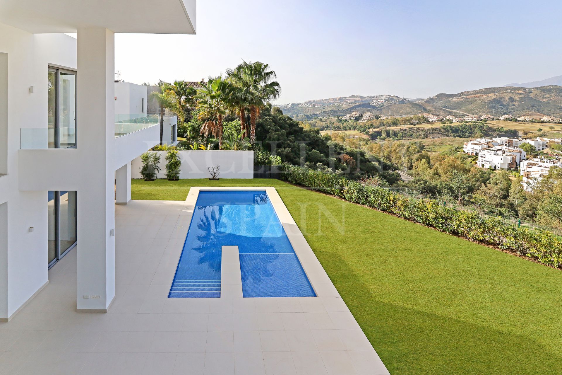 Villa in Puerto del Capitan, Benahavis