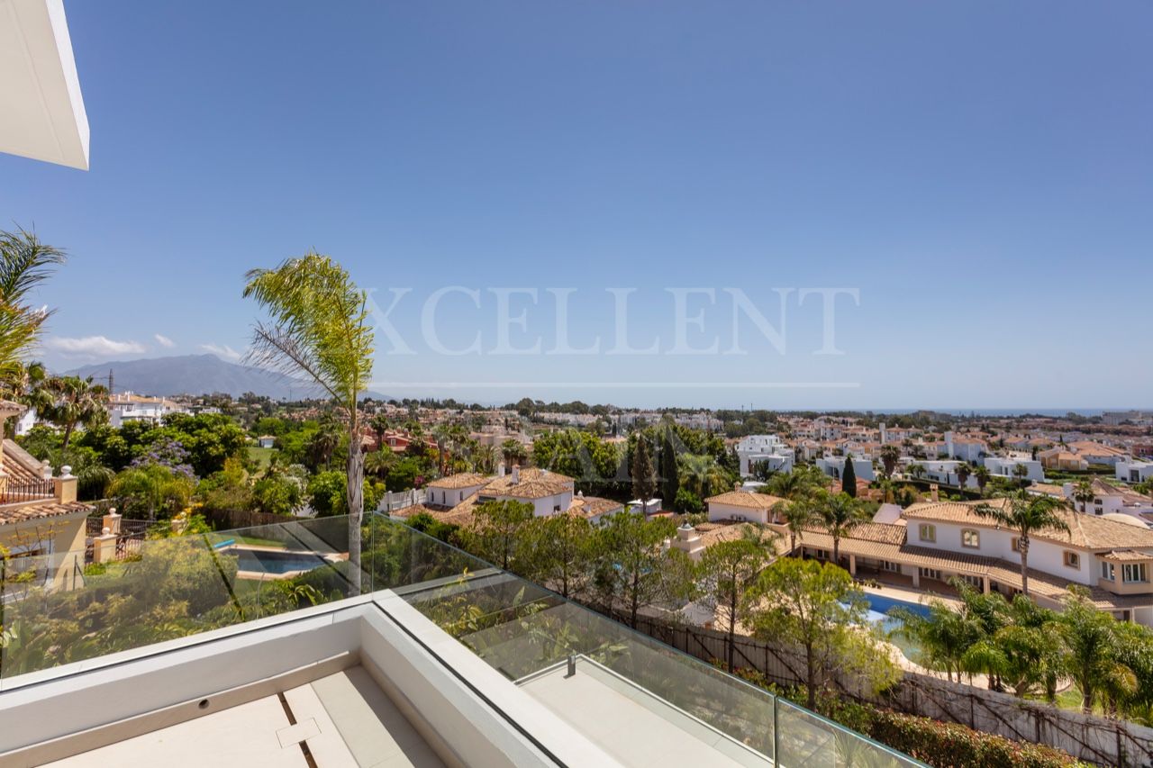 Villa in El Paraiso, Estepona