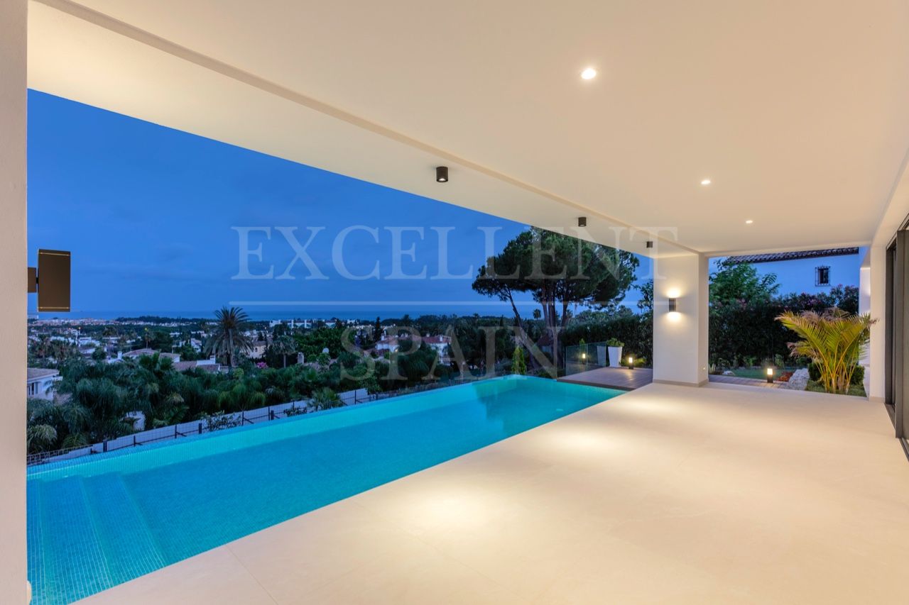 Villa in El Paraiso, Estepona