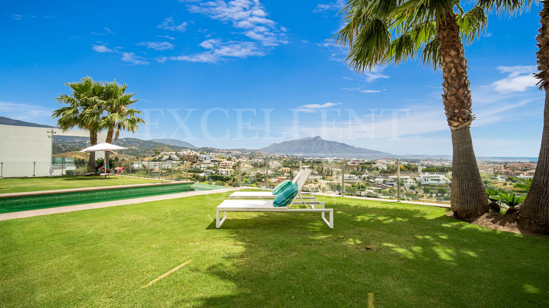 Villa in La Alqueria, Benahavis