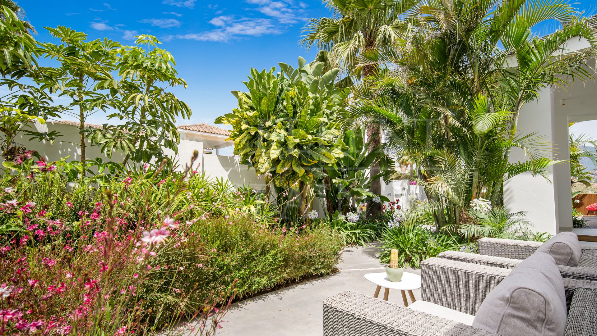 Villa in La Alqueria, Benahavis