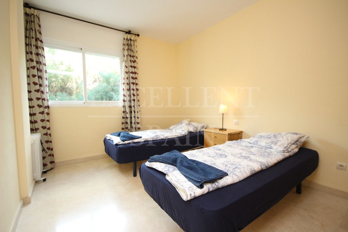 Apartamento Planta Baja en Los Granados de Cabopino, Marbella Este