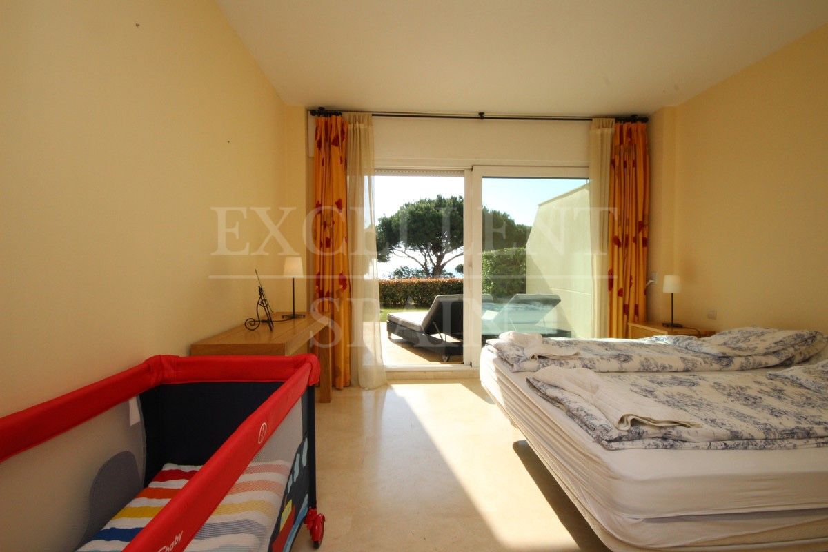 Appartement begane grond in Los Granados de Cabopino, Marbella Oost