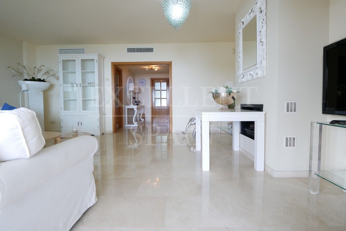 Apartamento en Los Granados de Cabopino, Marbella Este