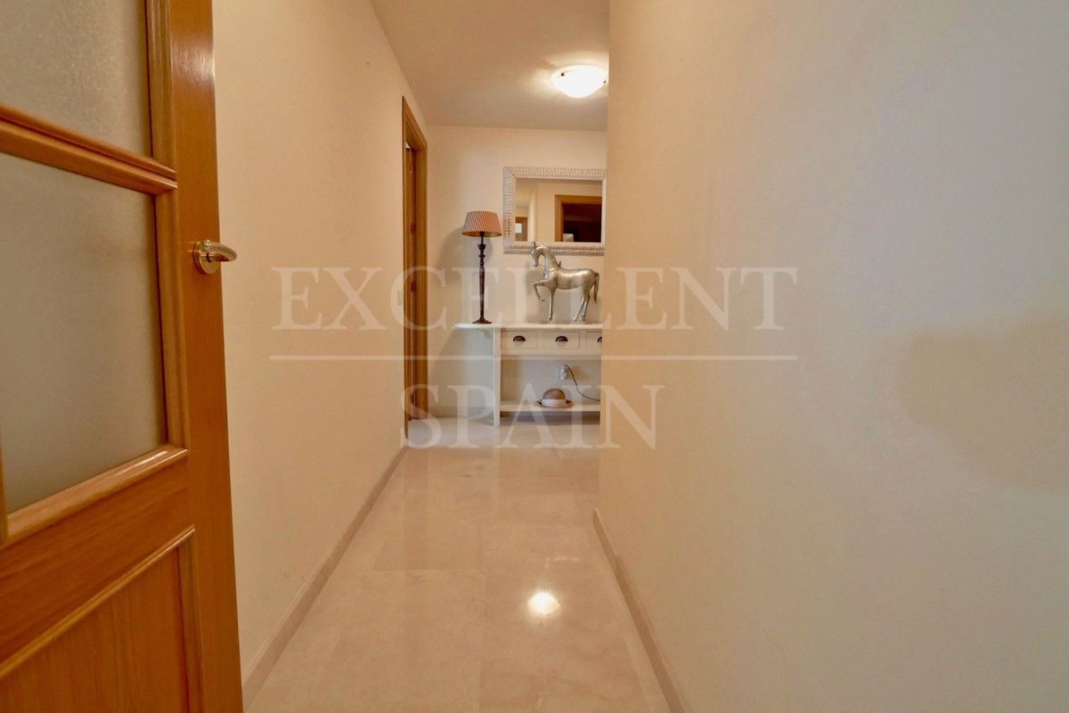 Appartement in Los Granados de Cabopino, Marbella Oost