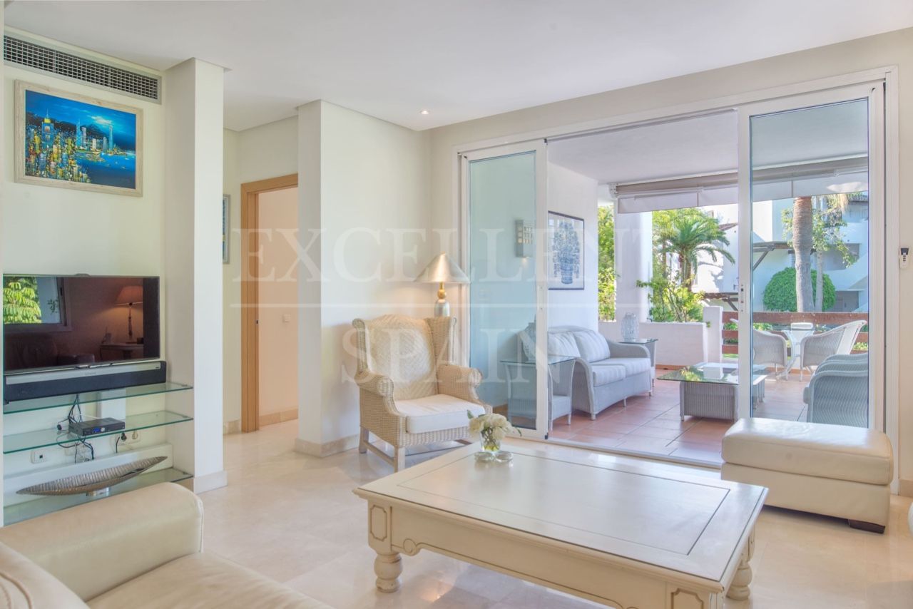 Appartement begane grond in Alcazaba Beach, Estepona