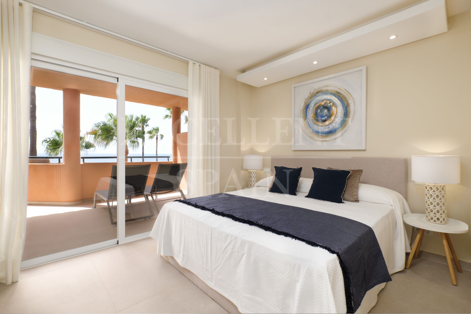 Penthouse in Bermuda Beach, Estepona