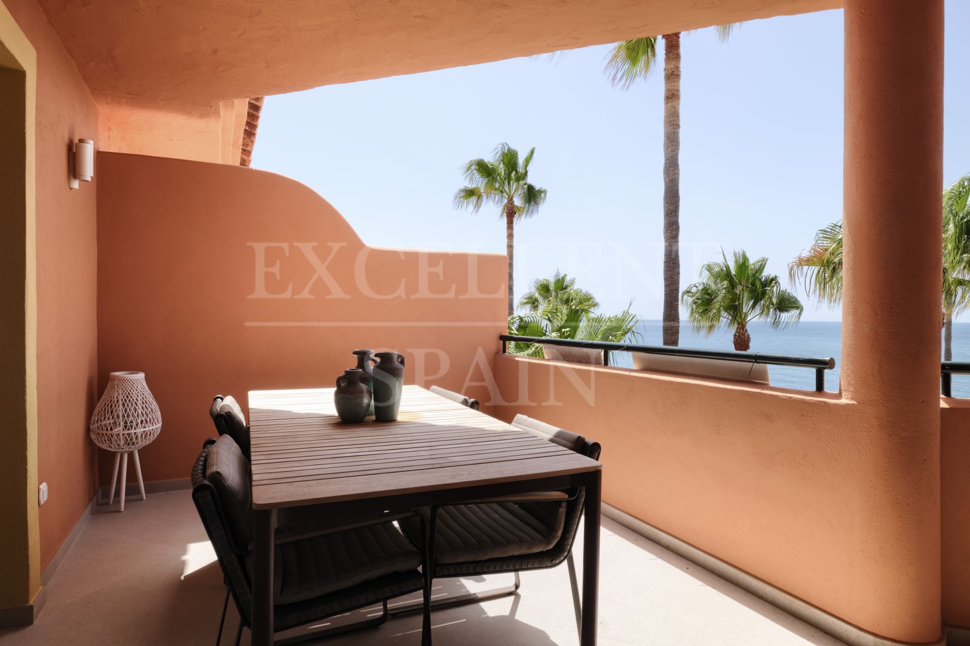 Penthouse in Bermuda Beach, Estepona