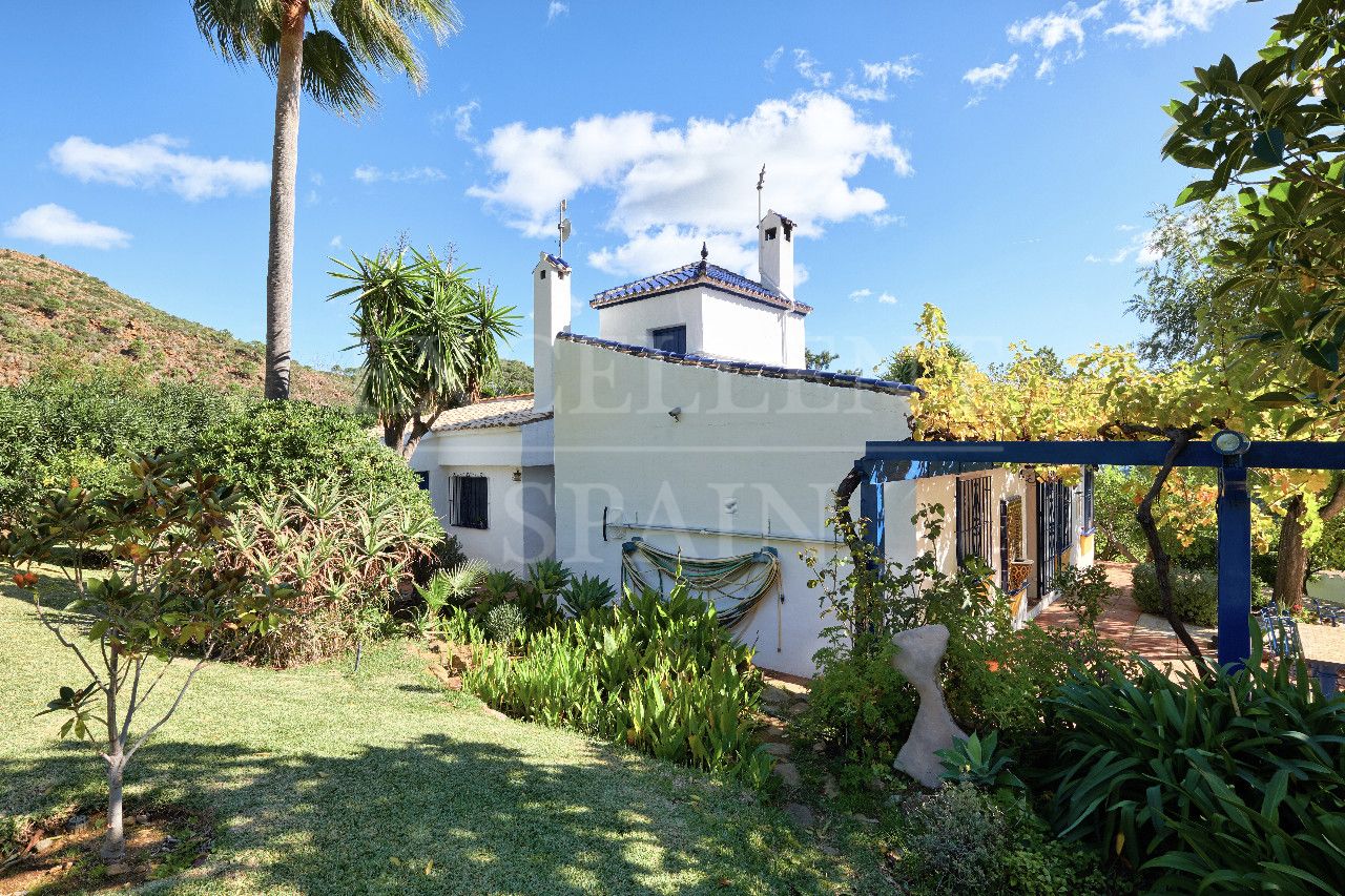 Villa en Los Reales - Sierra Estepona, Estepona