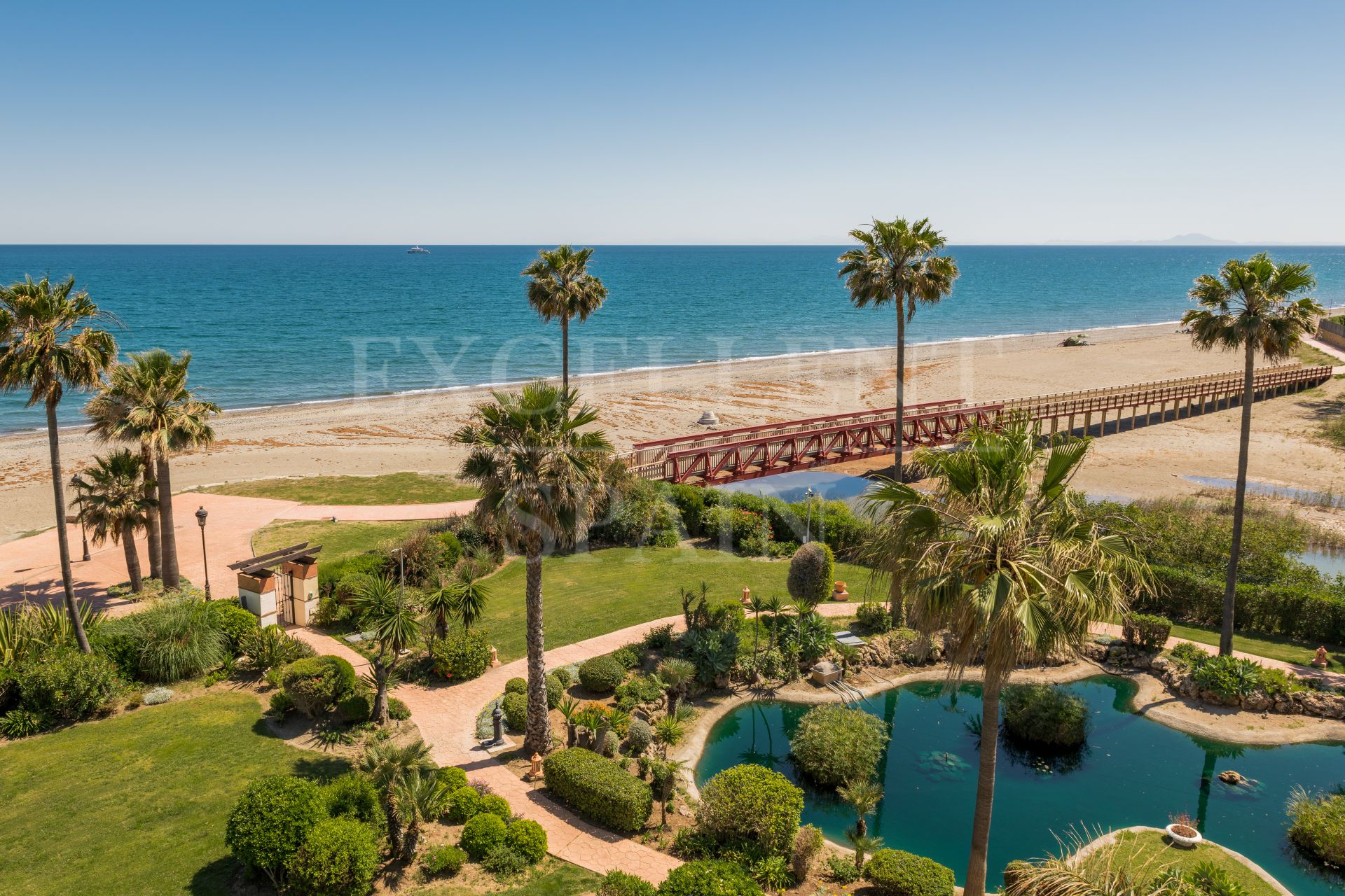 Penthouse in Bahía del Velerín, Estepona