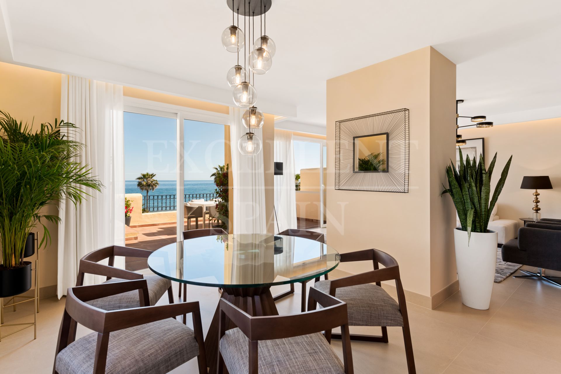 Penthouse in Bahía del Velerín, Estepona