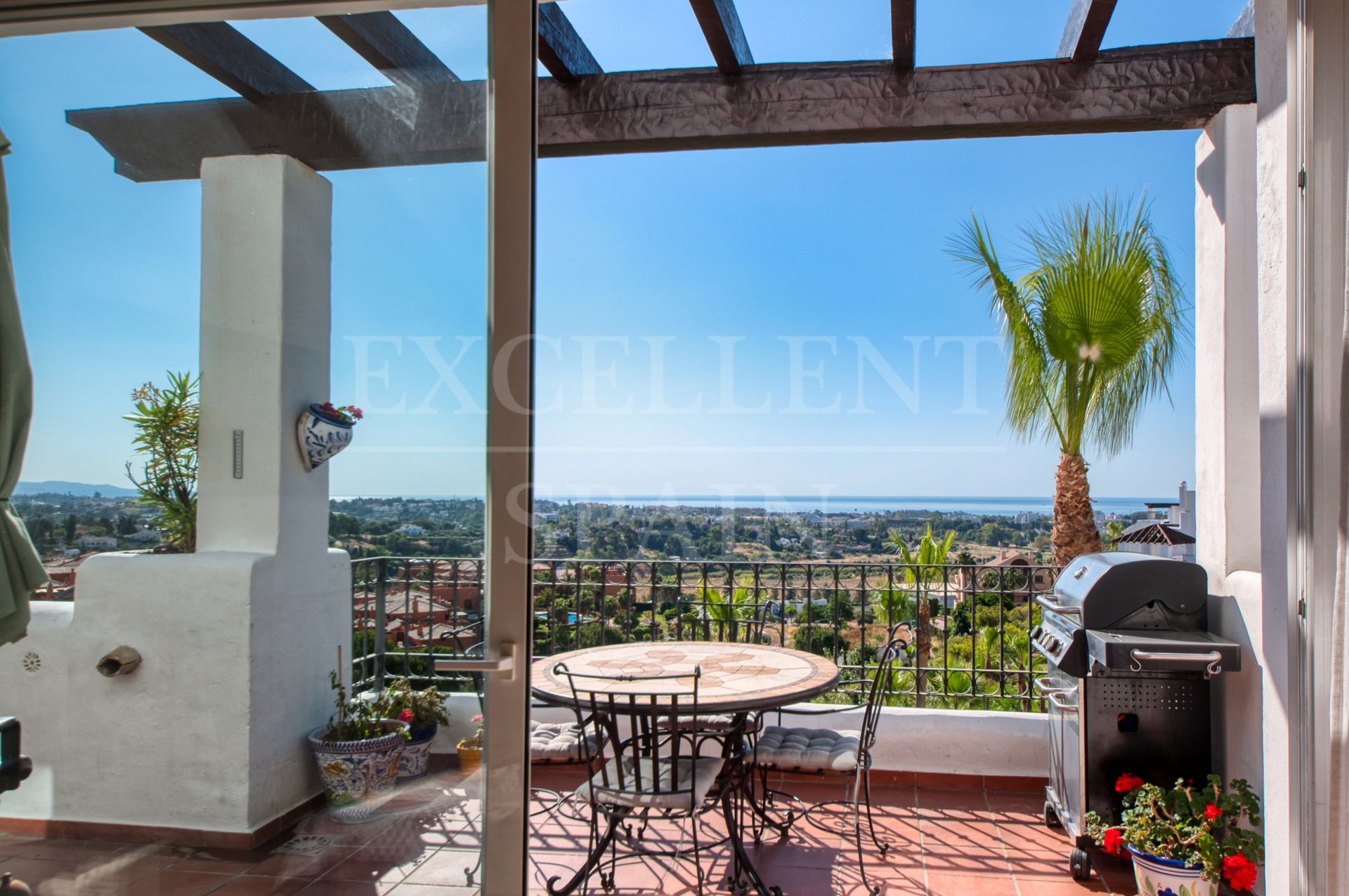 Penthouse in Lomas del Marqués, Benahavis