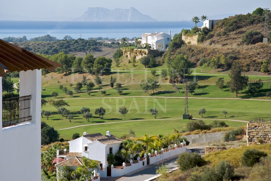 Penthouse in Lomas del Marqués, Benahavis