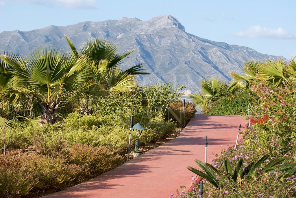 Penthouse in Lomas del Marqués, Benahavis