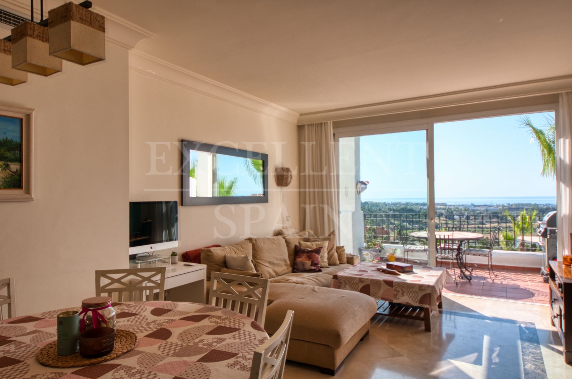 Penthouse in Lomas del Marqués, Benahavis