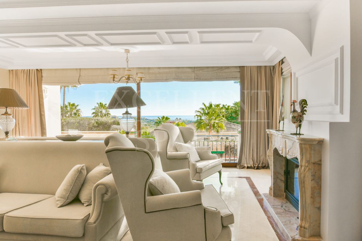 Villa in Rio Real, Marbella East