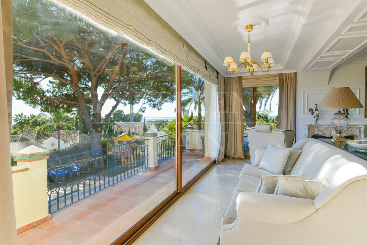 Villa in Rio Real, Marbella East