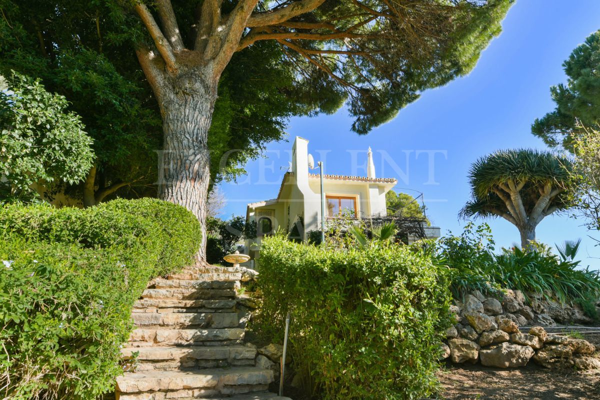 Villa in Rio Real, Marbella Oost