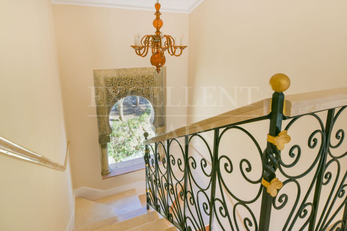 Villa in Rio Real, Marbella Oost