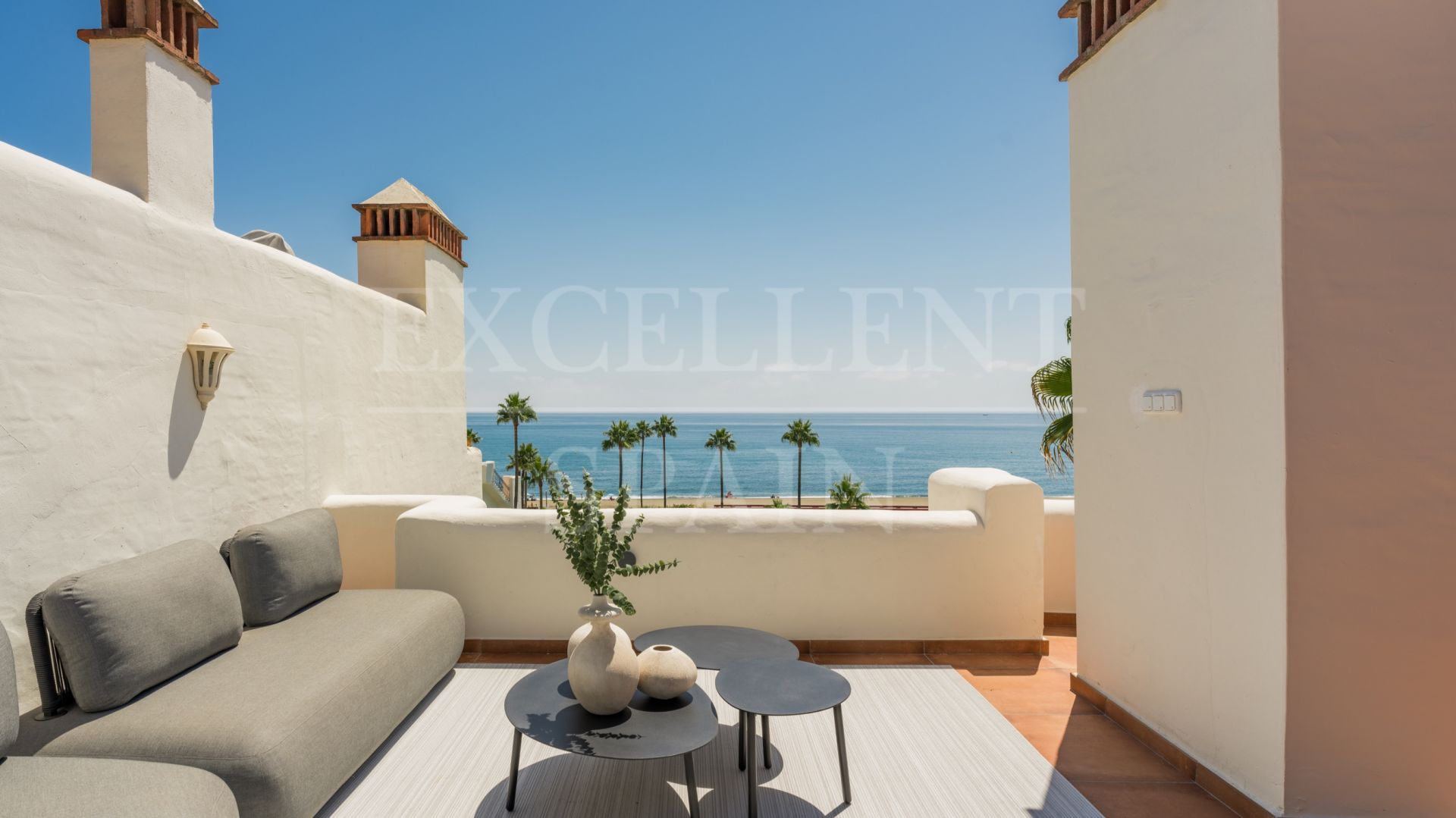 Penthouse in Bahía del Velerín, Estepona