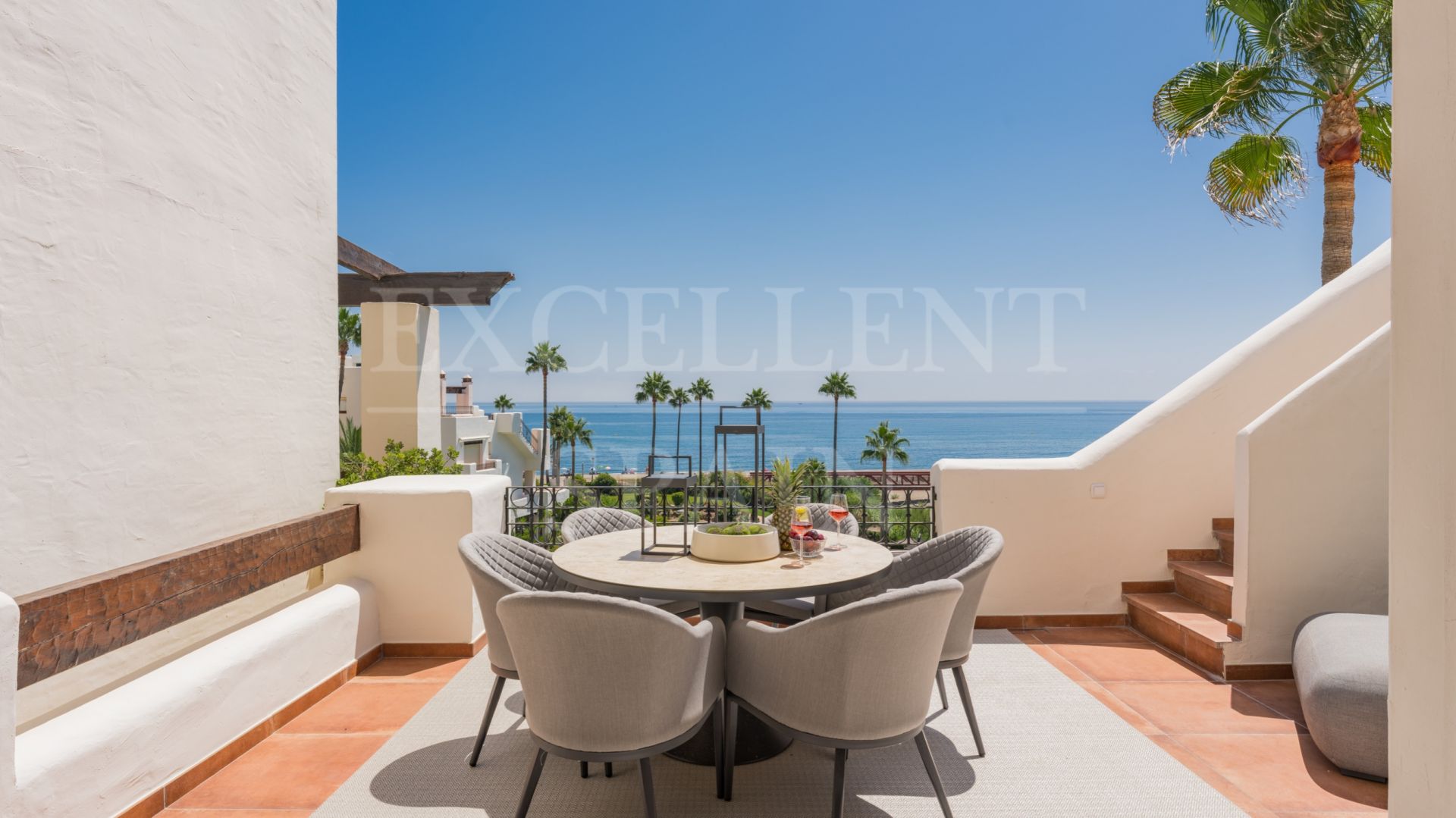 Penthouse in Bahía del Velerín, Estepona