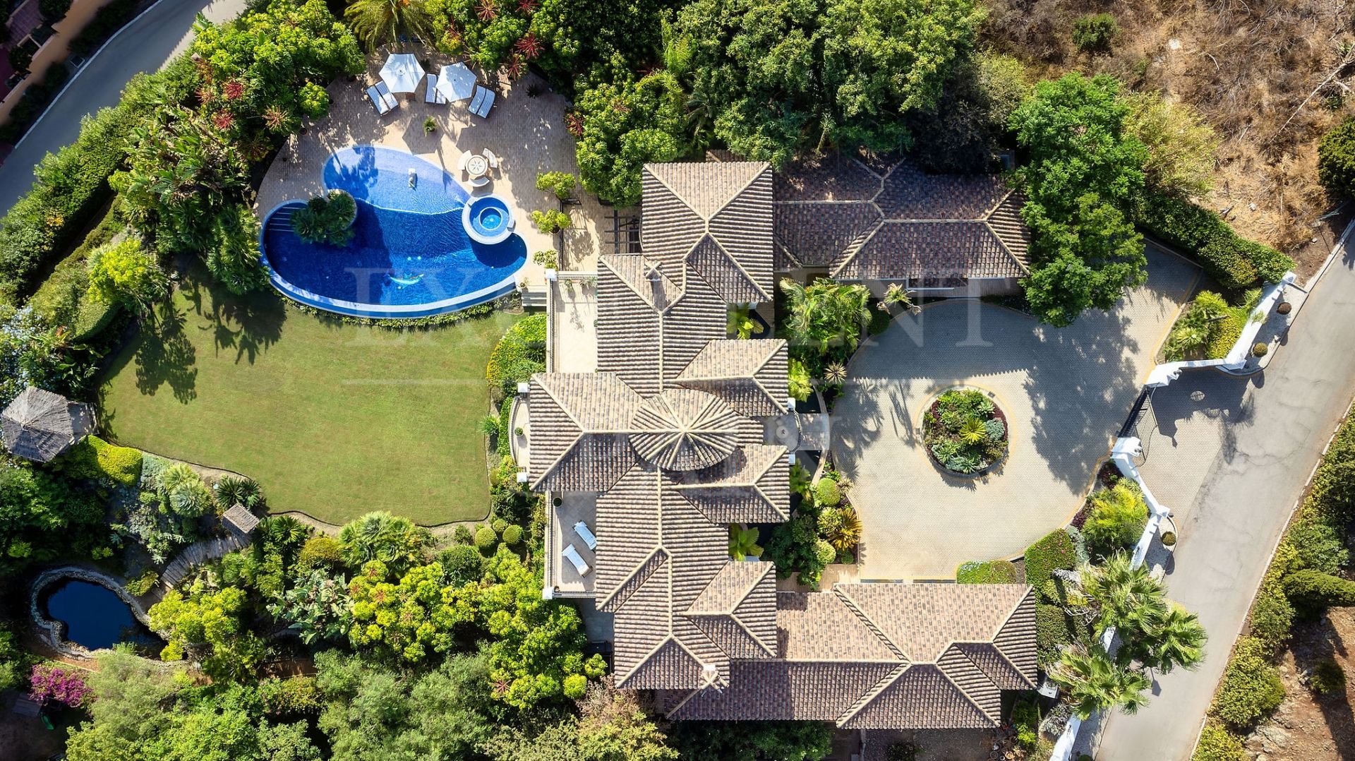 Villa in Paraiso Alto, Benahavis