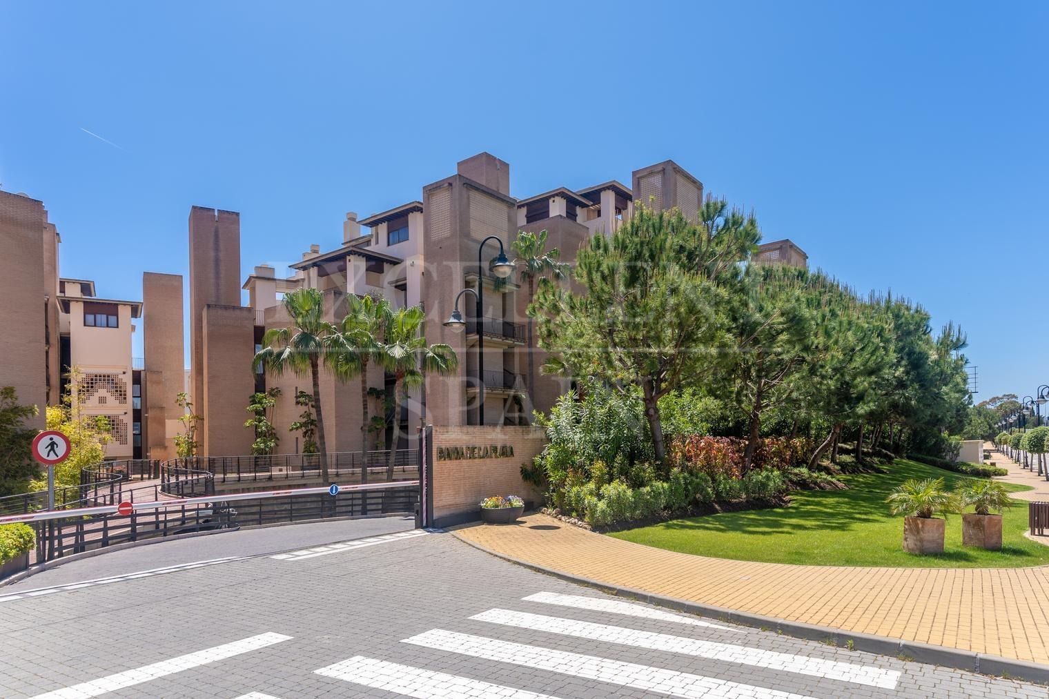 Penthouse in Bahia de la Plata, Estepona