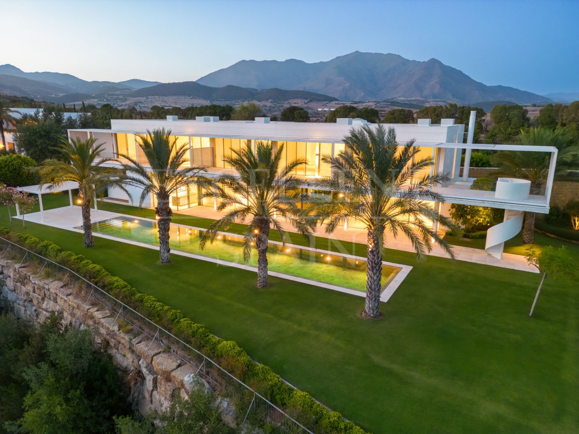 Finca Cortesin, uitzonderlijke eerstelijns golfvilla aan de Costa del Sol