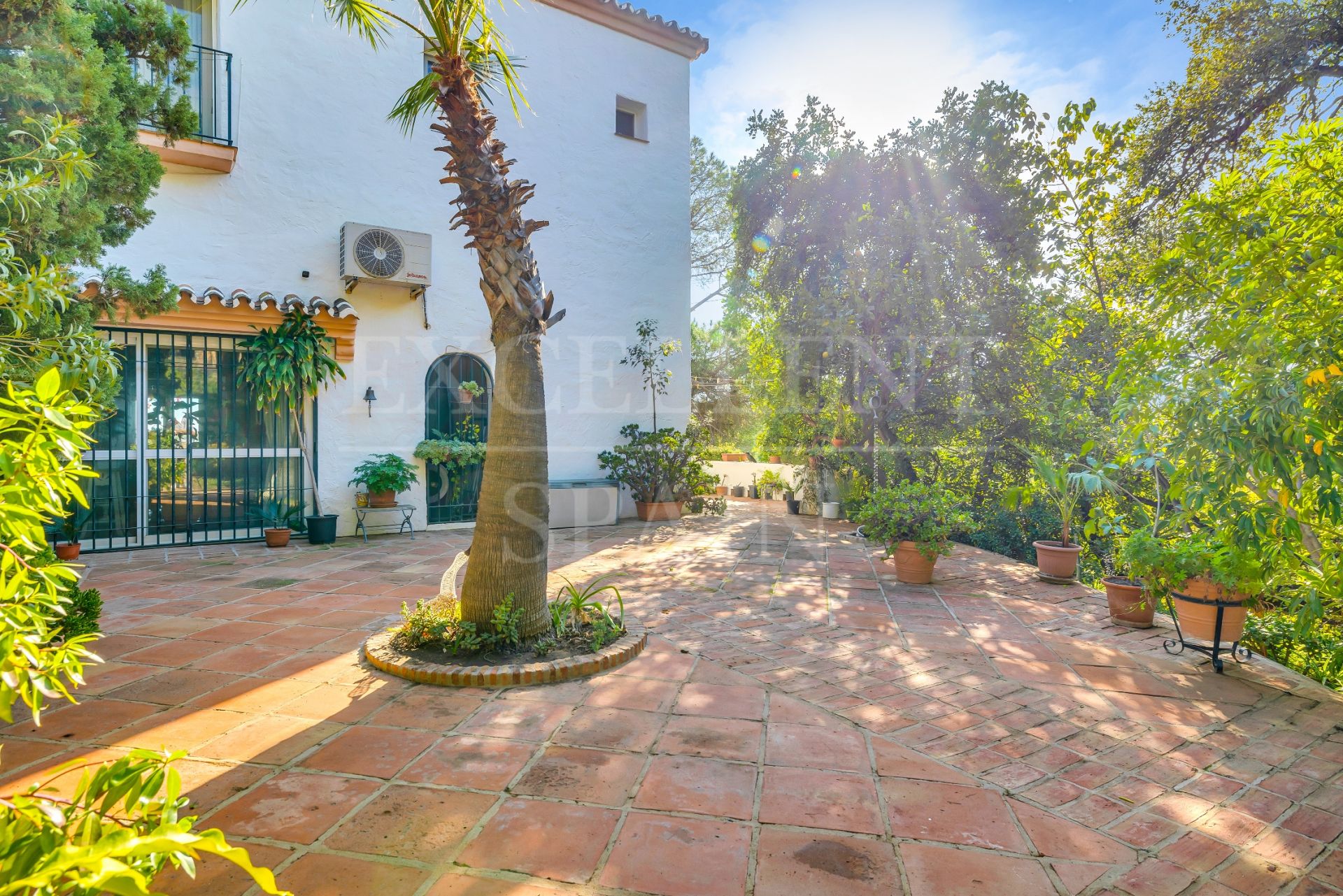 Villa in Selwo, Estepona