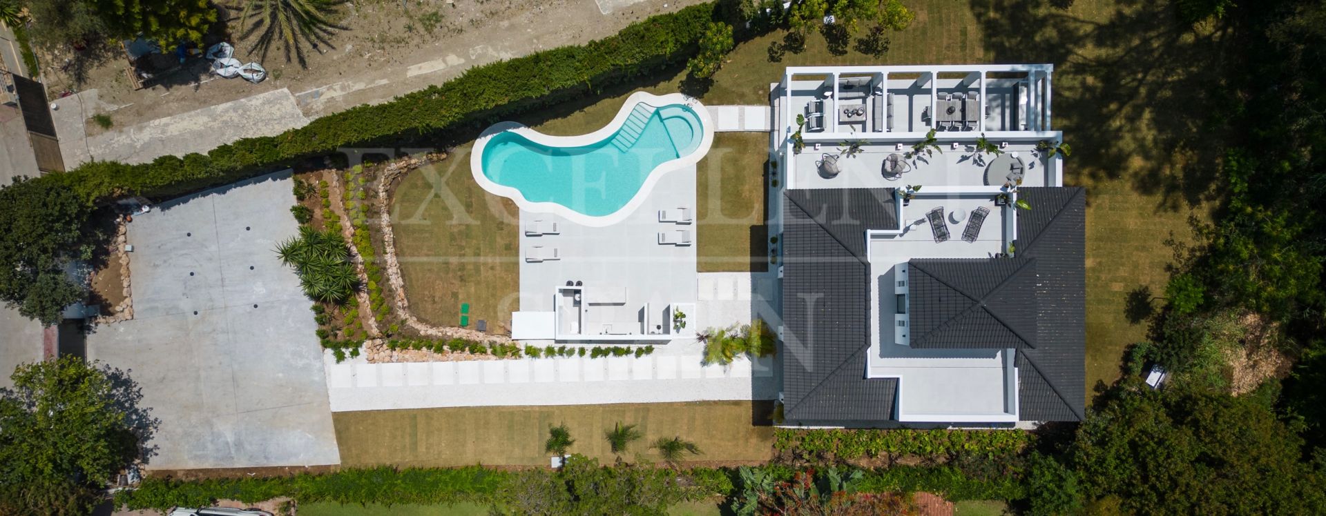 Villa in Nueva Andalucia