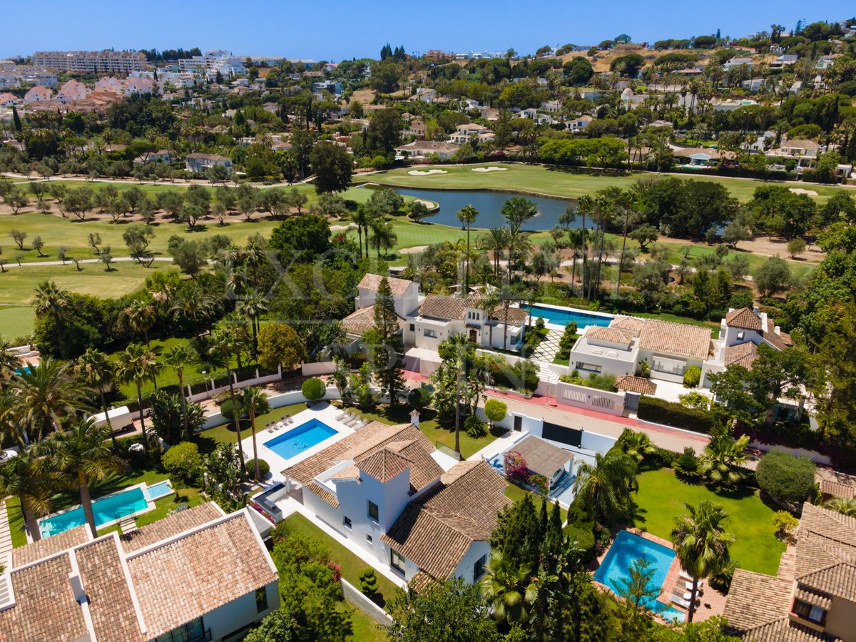 Villa in Parcelas del Golf, Nueva Andalucia