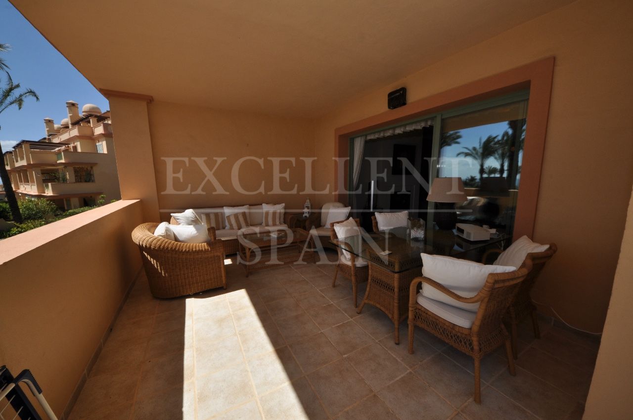 Appartement in Four Seasons, Benahavis