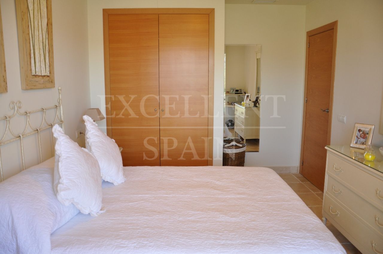 Apartamento en Four Seasons, Benahavis