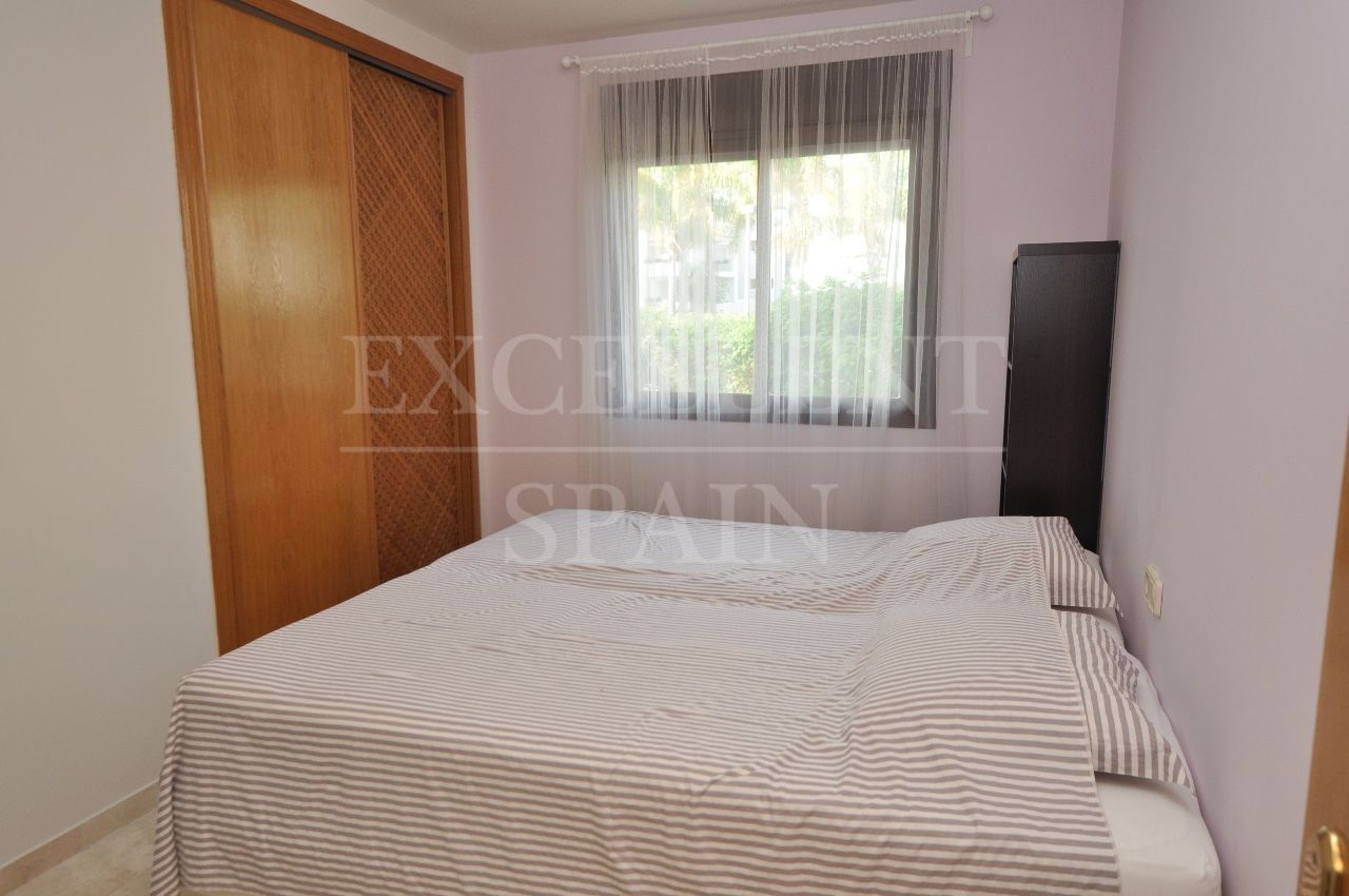 Appartement begane grond in Costalita, Estepona