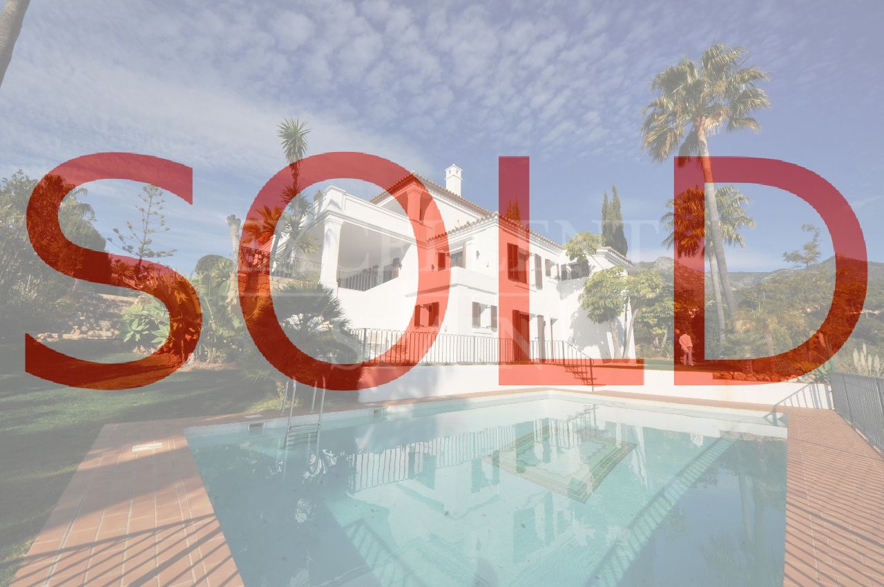 Monte Paraiso Country Club, Golden Mile, Marbella, villa for sale with sea views