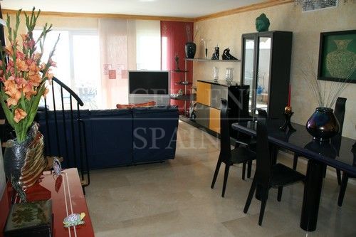 Penthouse in Los Granados Playa, Estepona