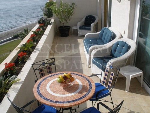 Penthouse in Los Granados Playa, Estepona