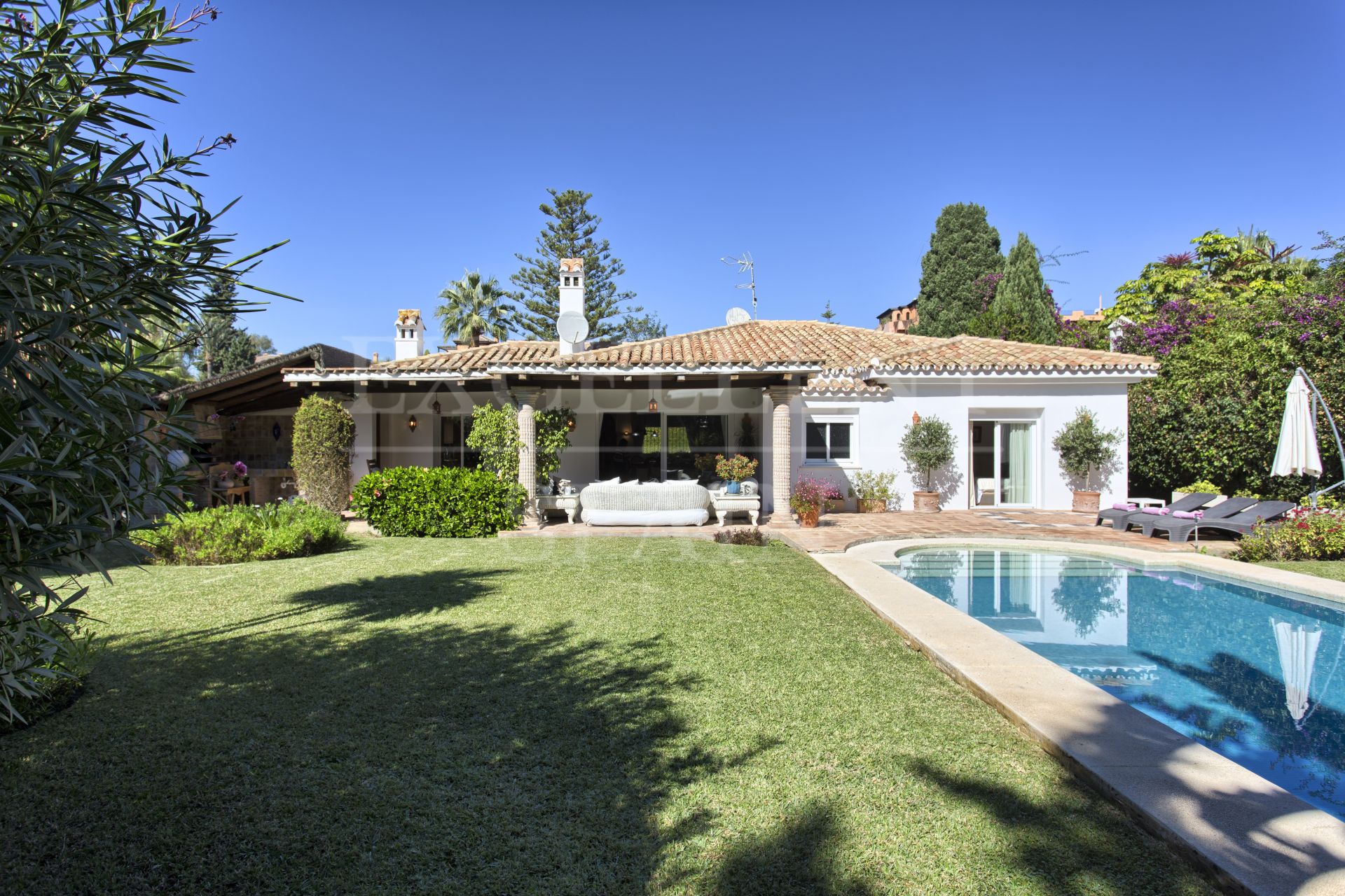 Villa in Paraiso Barronal, Estepona