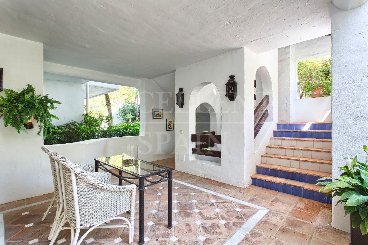 Appartement begane grond in La Quinta, Benahavis