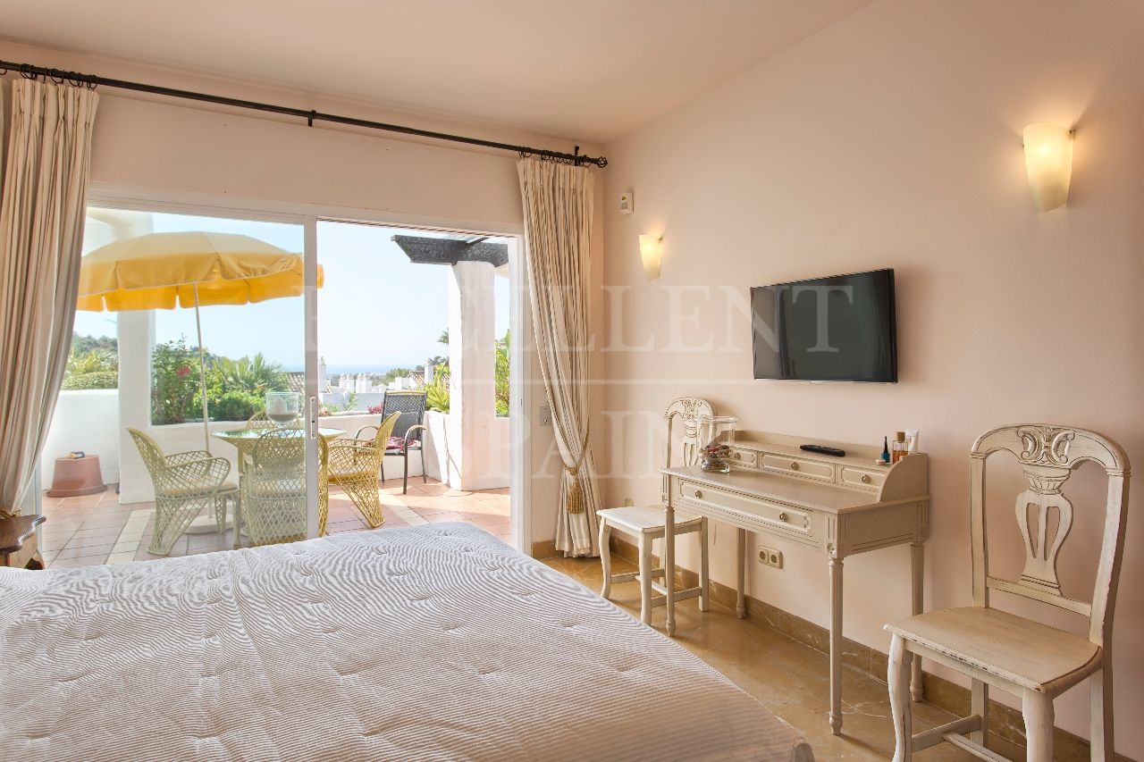 Appartement begane grond in La Quinta, Benahavis