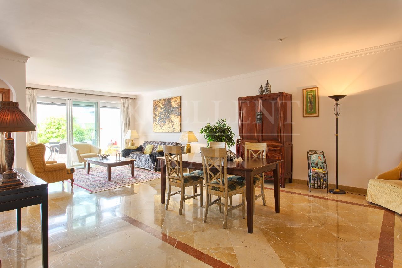 Apartamento Planta Baja en La Quinta, Benahavis