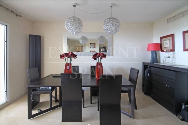 Apartment in Los Granados de Cabopino, Marbella East