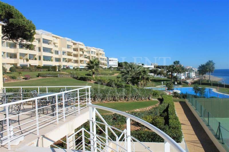 Apartamento en Los Granados de Cabopino, Marbella Este