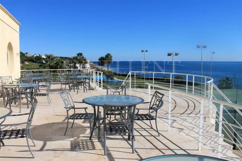 Apartamento en Los Granados de Cabopino, Marbella Este