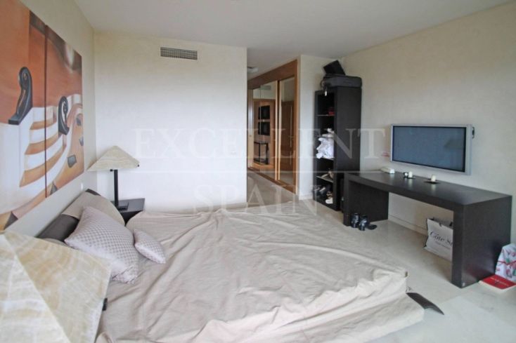 Apartment in Los Granados de Cabopino, Marbella East