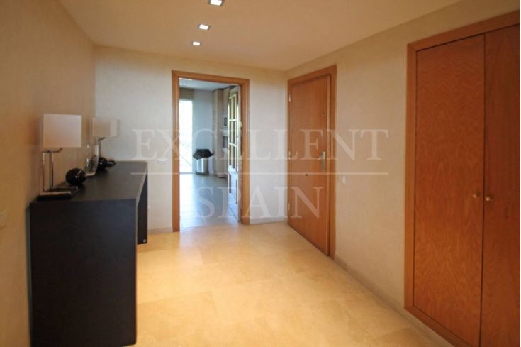 Apartment in Los Granados de Cabopino, Marbella East