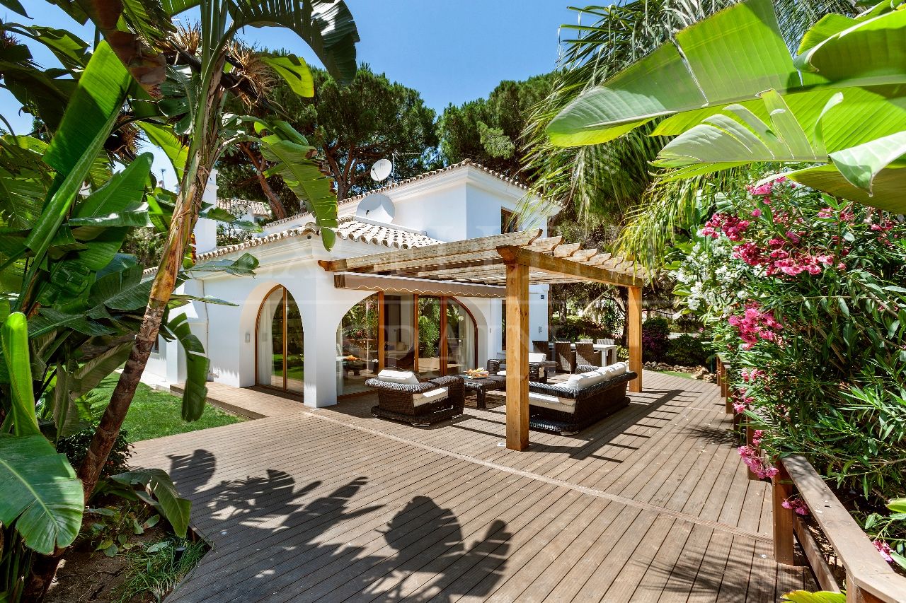 Villa in Elviria, Marbella Ost