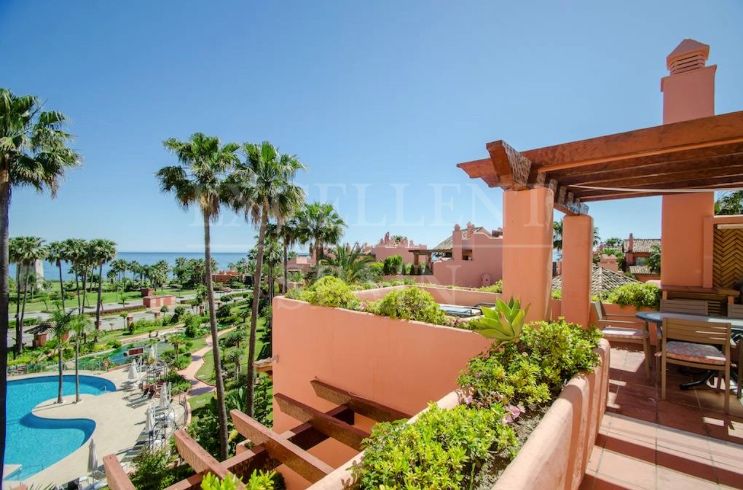 Penthouse in Cabo Bermejo, Estepona