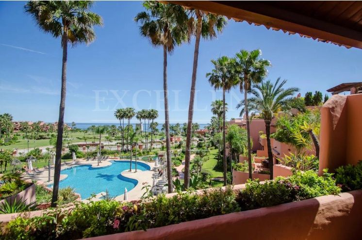 Penthouse in Cabo Bermejo, Estepona